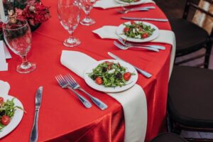 How To Choose A Wedding Caterer